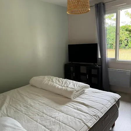 Holiday home Quiet House Near Bordeaux Beautiran