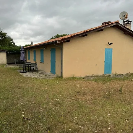 Quiet House Near Bordeaux *